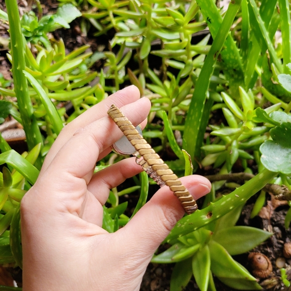 Vintage Smiths Empire 7 Jewels Gold Stretch Watch - Picture 6 of 7